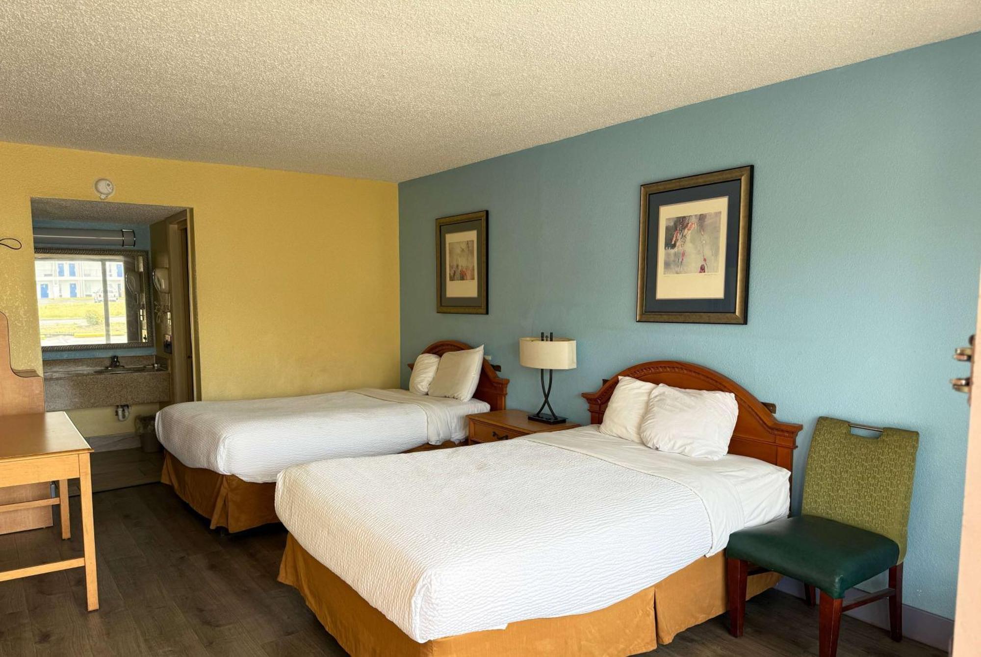 Days Inn By Wyndham Ruther Glen Kings Dominion Area Bagian luar foto