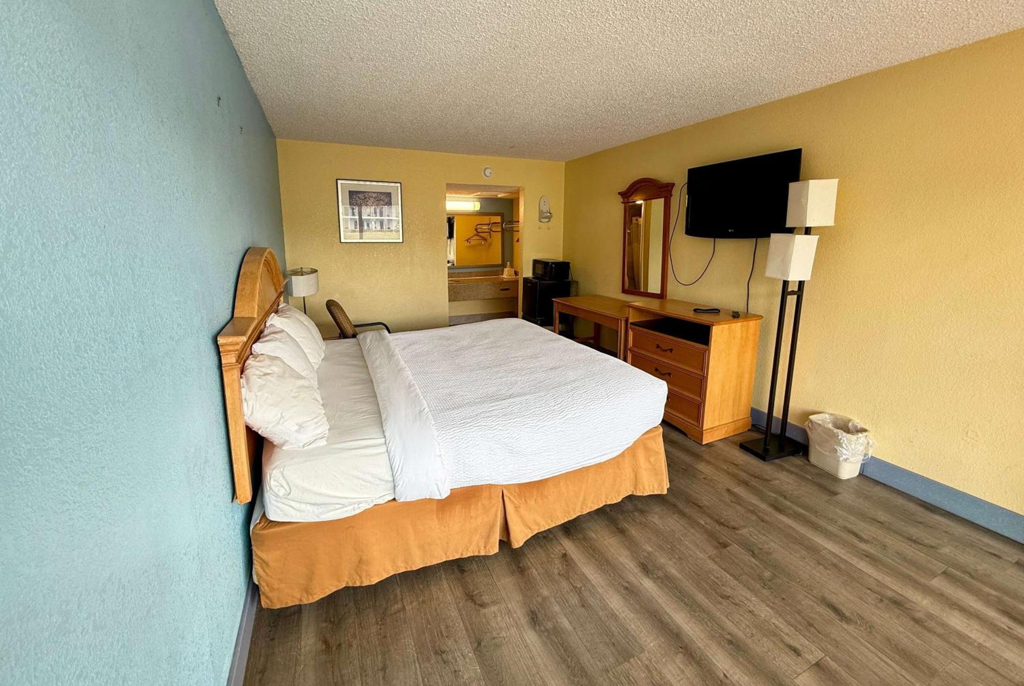 Days Inn By Wyndham Ruther Glen Kings Dominion Area Bagian luar foto