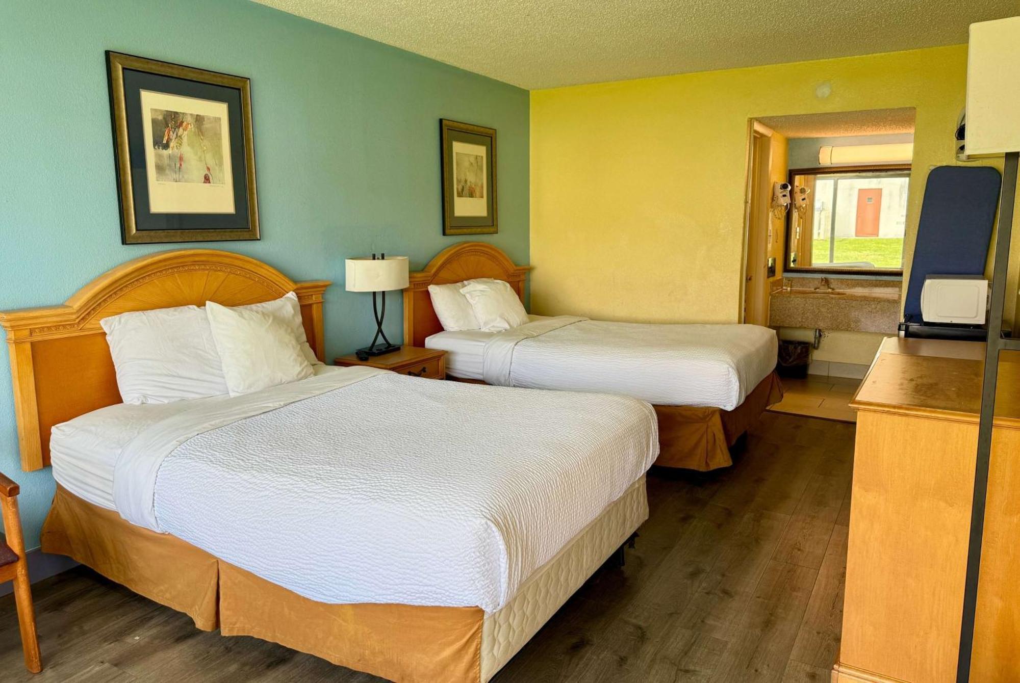 Days Inn By Wyndham Ruther Glen Kings Dominion Area Bagian luar foto