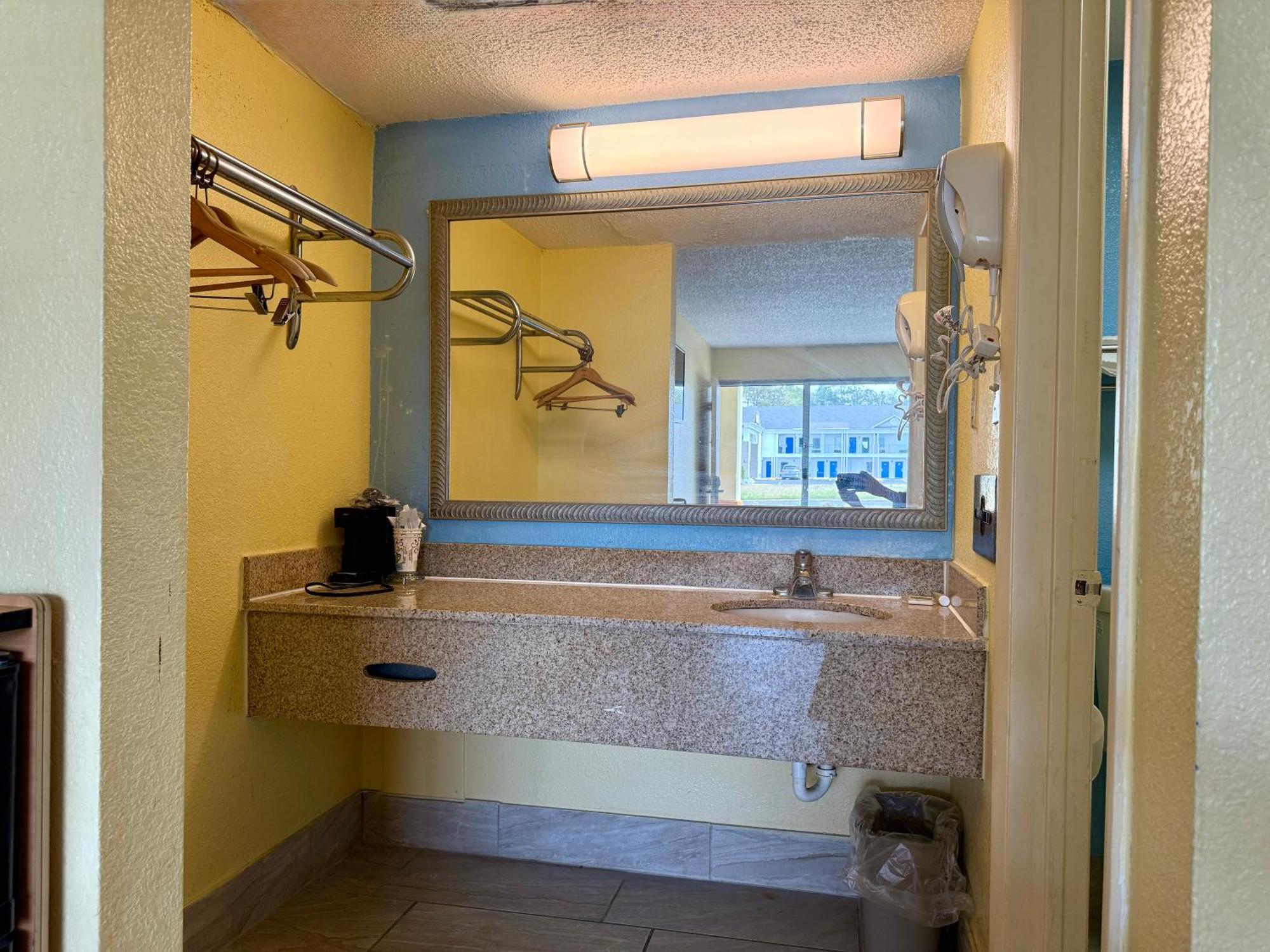 Days Inn By Wyndham Ruther Glen Kings Dominion Area Bagian luar foto