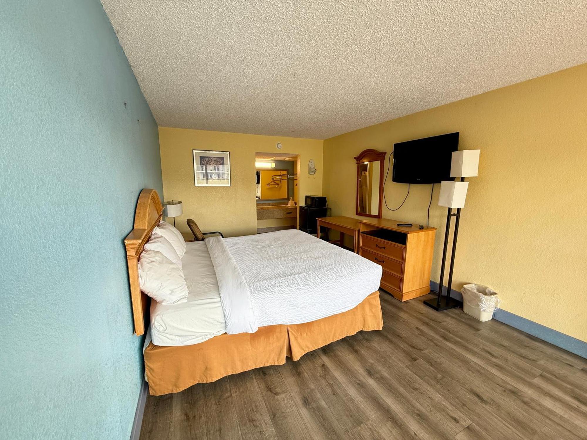 Days Inn By Wyndham Ruther Glen Kings Dominion Area Bagian luar foto